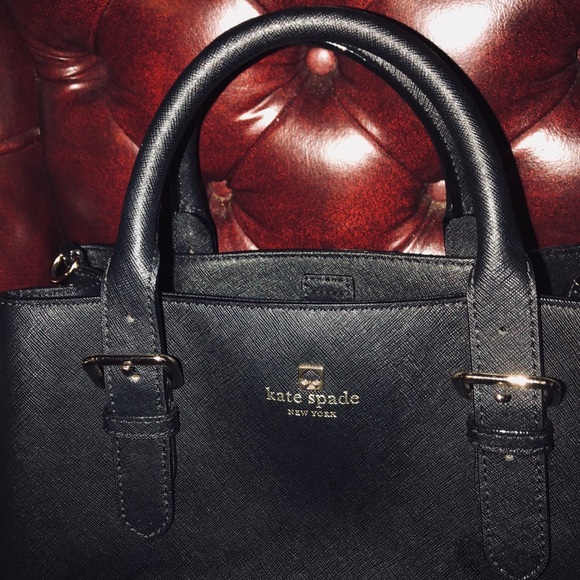 kate spade Handbags - 🎉FINAL SALE🎉 Kate spade  ♠️ black handbag EUC